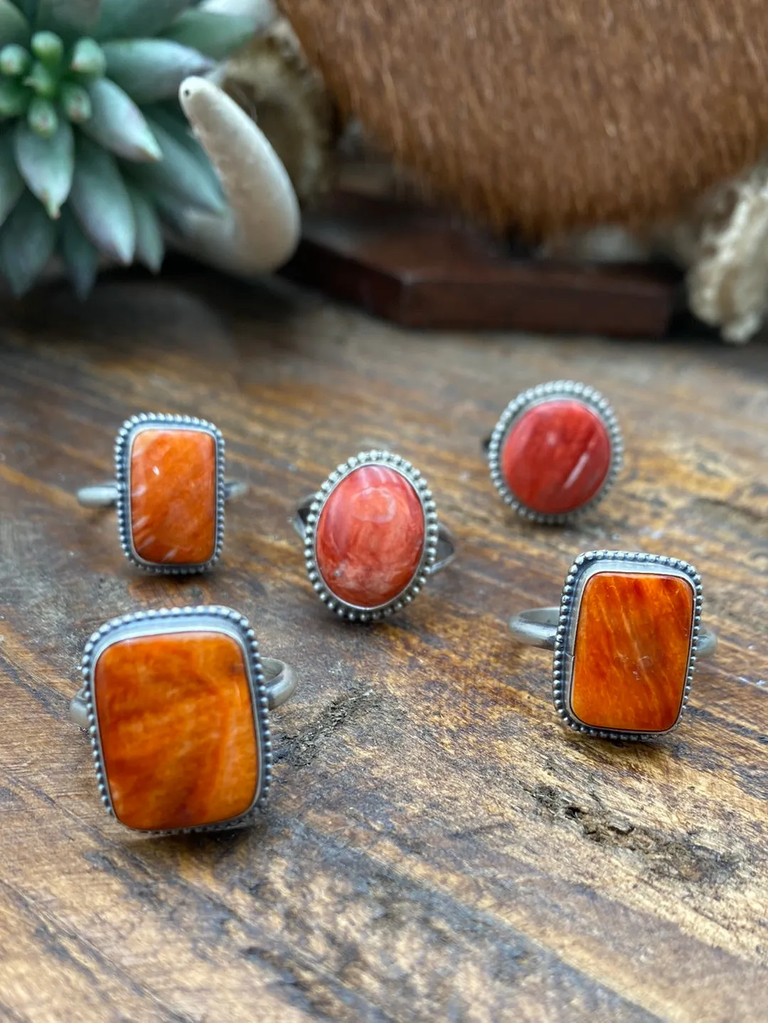 Aledo Sterling Spiny Oyster Ring -Orange