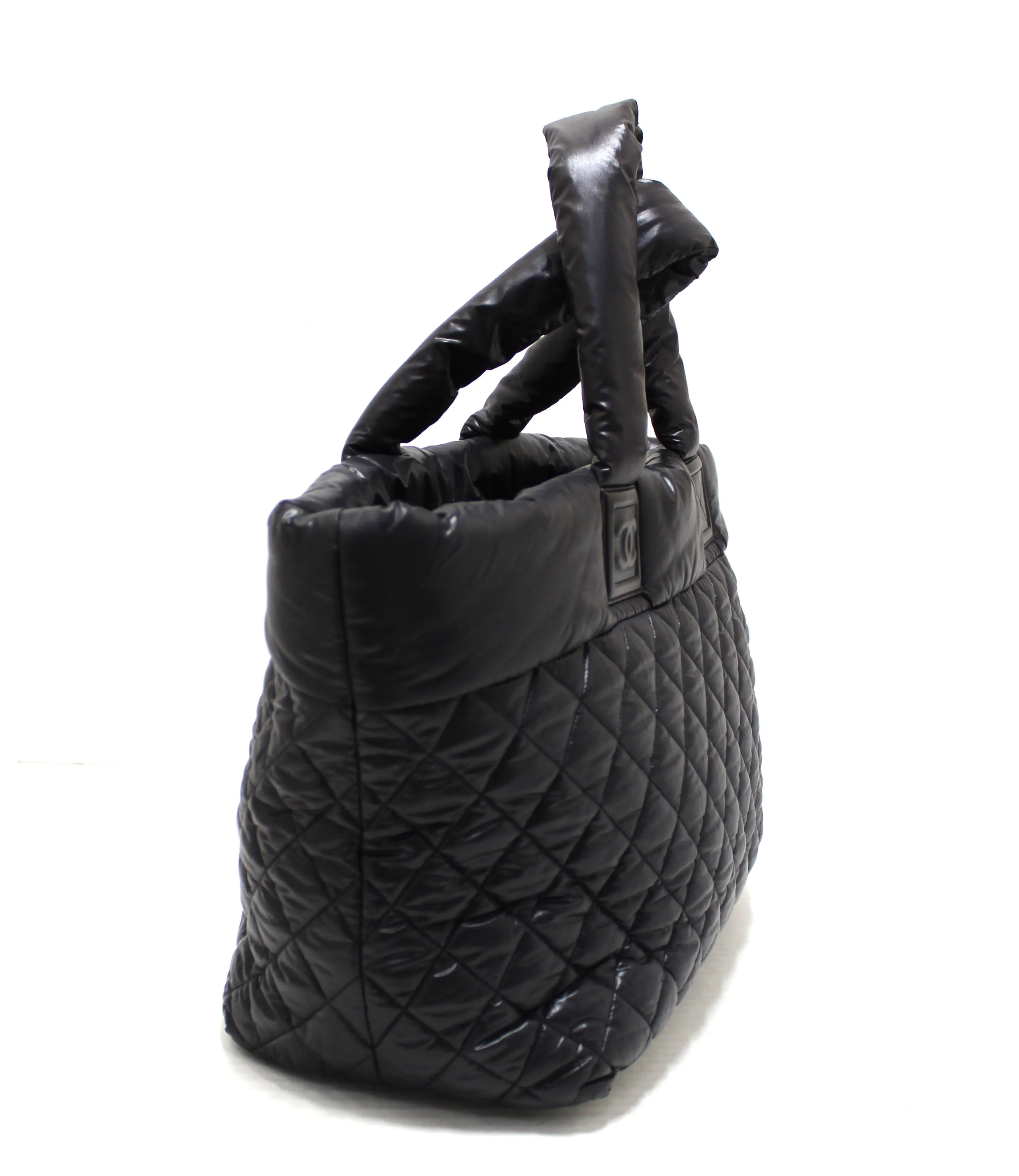 Authentic Chanel Coco Cocoon Black Quilted Nylon Reversible Tote