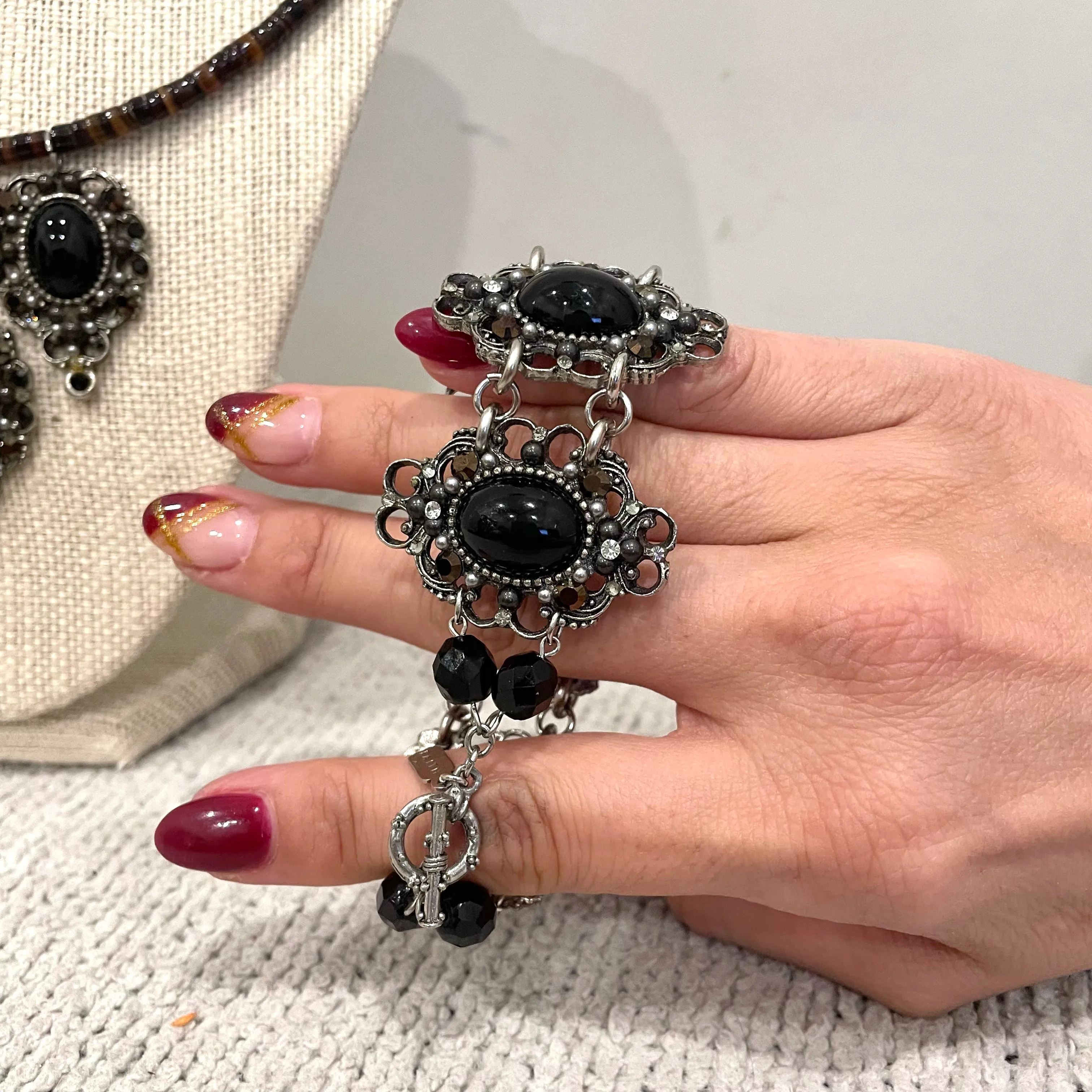 Beaded Black Jewelry Set