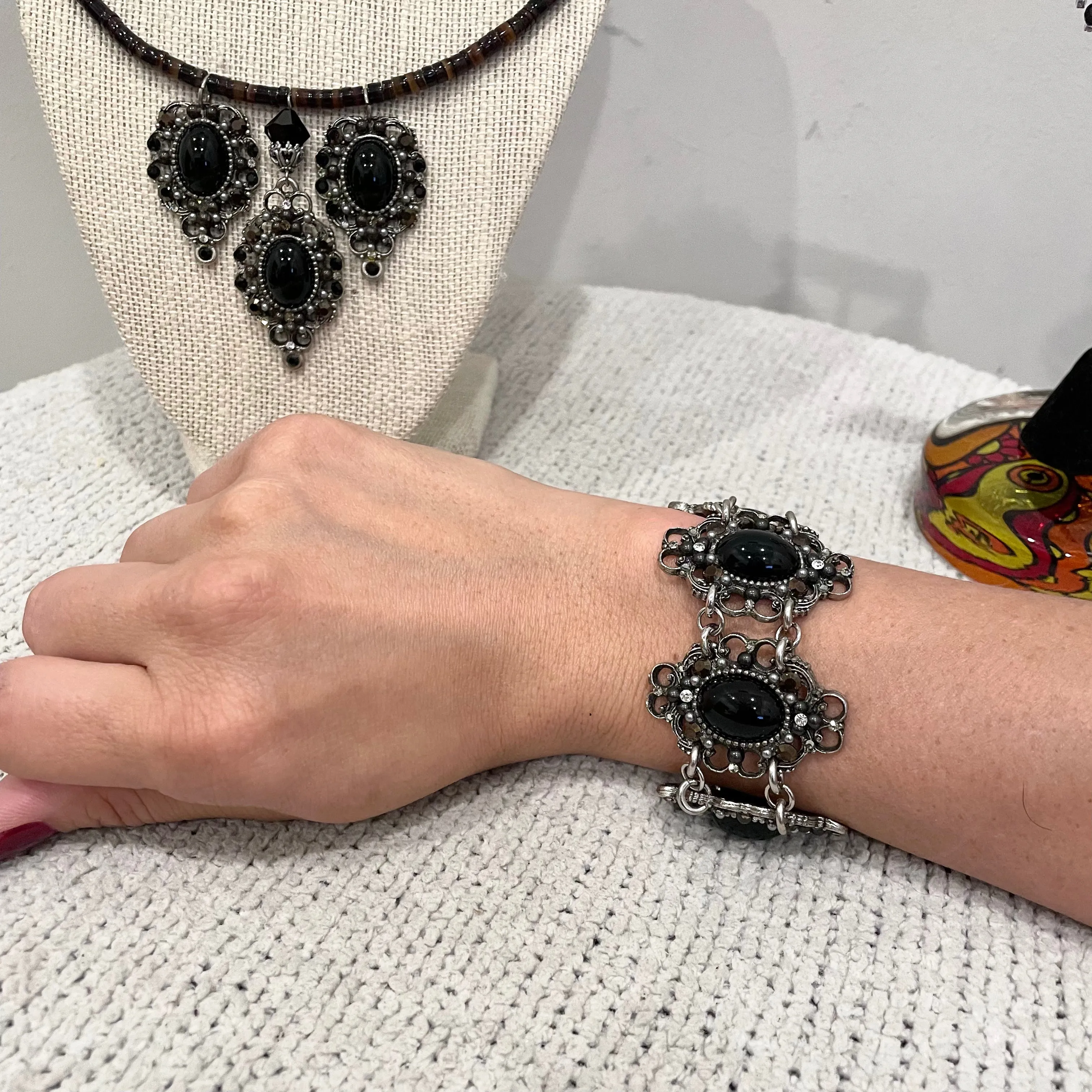 Beaded Black Jewelry Set