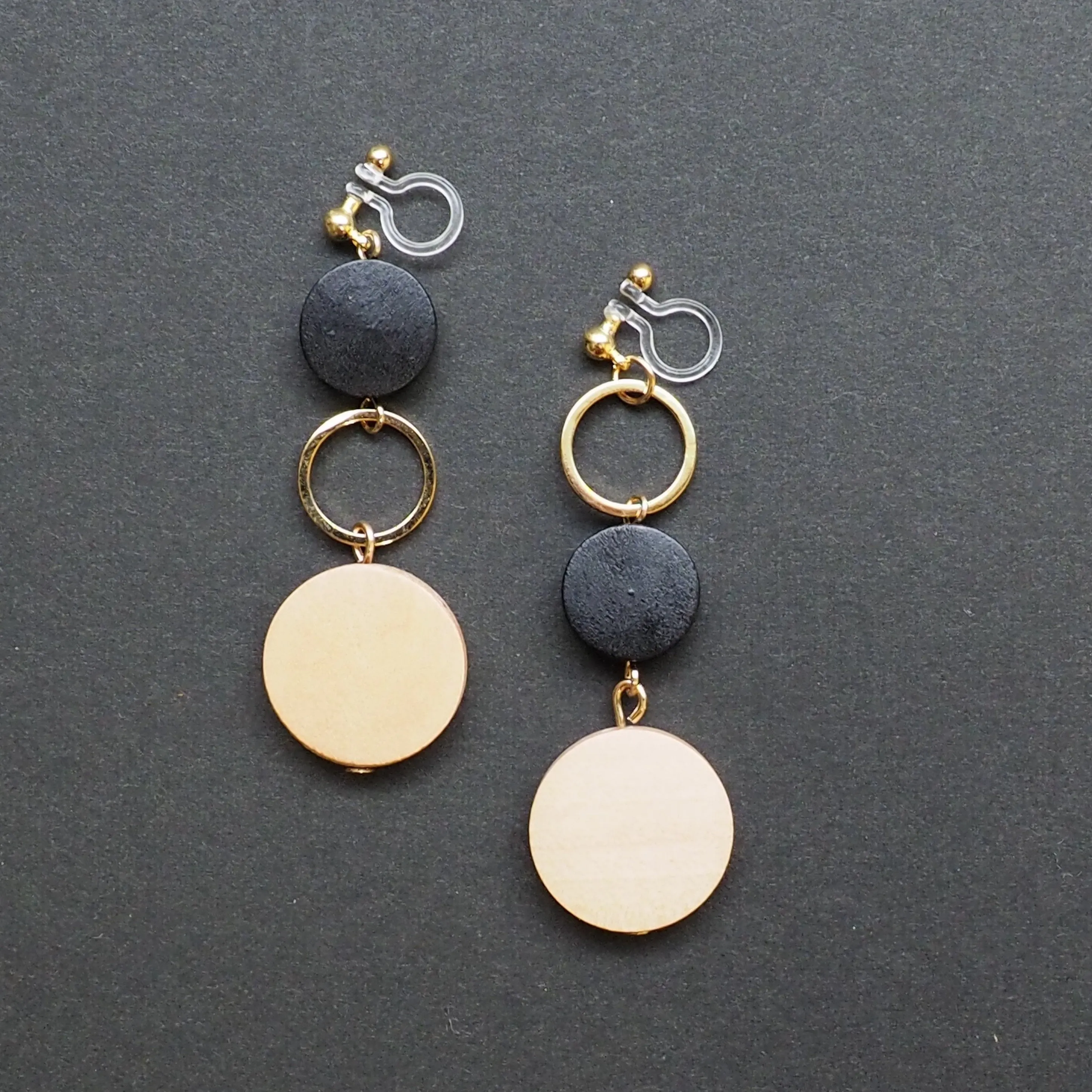 Beige and black wood invisible clip on earrings