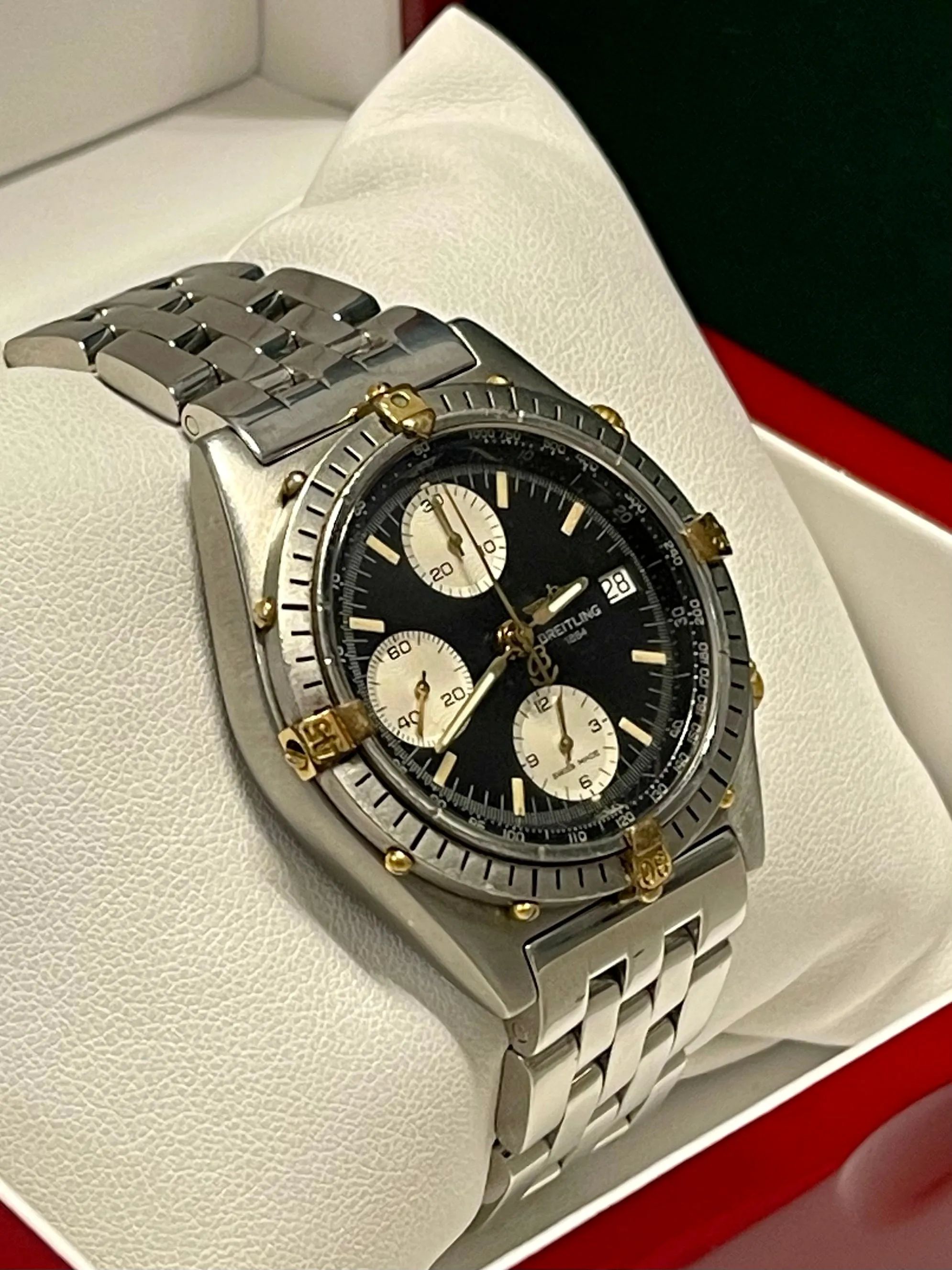 BREITLING Ref# 82804 Chronograph Stainless Steel Automatic M. - $15K APR w/ COA!
