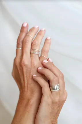 BRUSHED AND BEADED RING SET