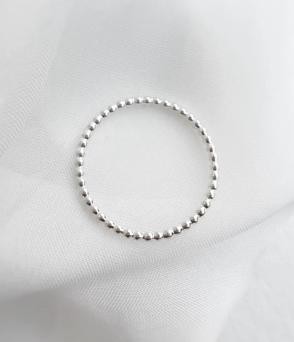 BRUSHED AND BEADED RING SET