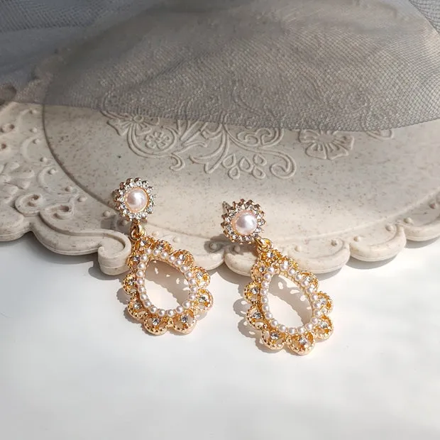 Dangle White Pearl Teardrop Invisible Clip On Earrings
