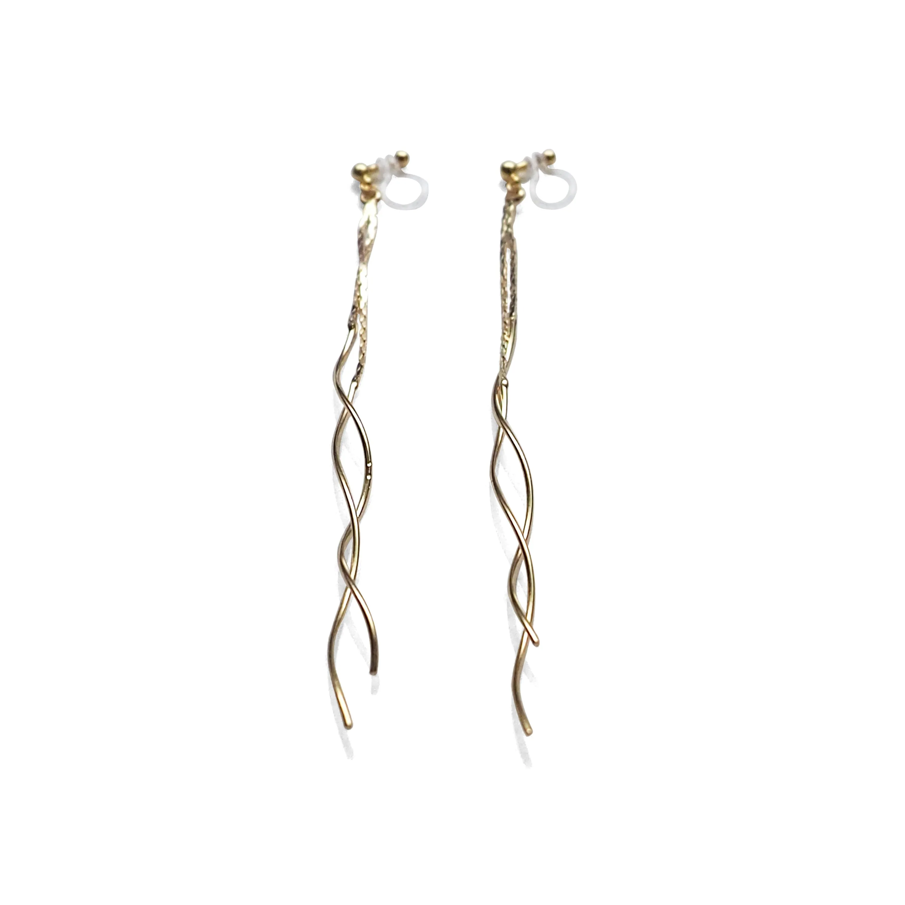 Double wave bar invisible clip on earrings ( Gold tone )