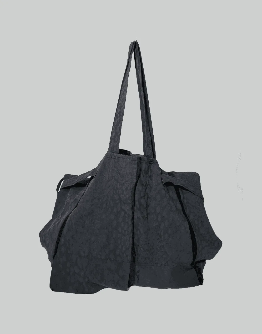 E Reversible Tote Bag (Spray Painted)