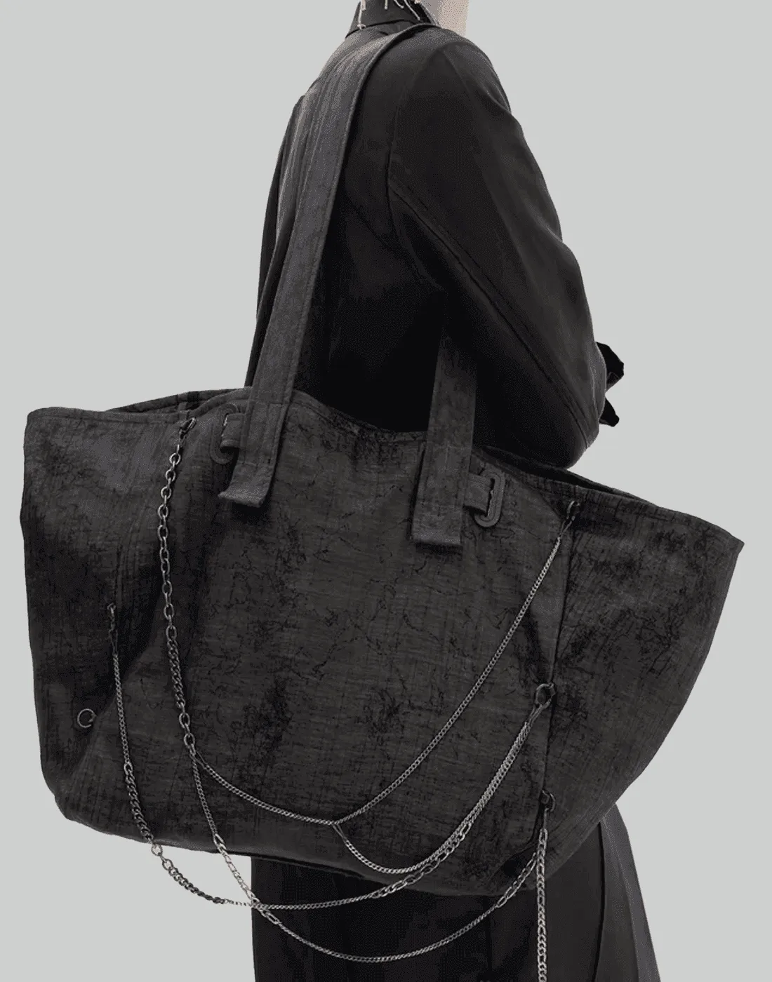 E Reversible Tote Bag (Spray Painted)