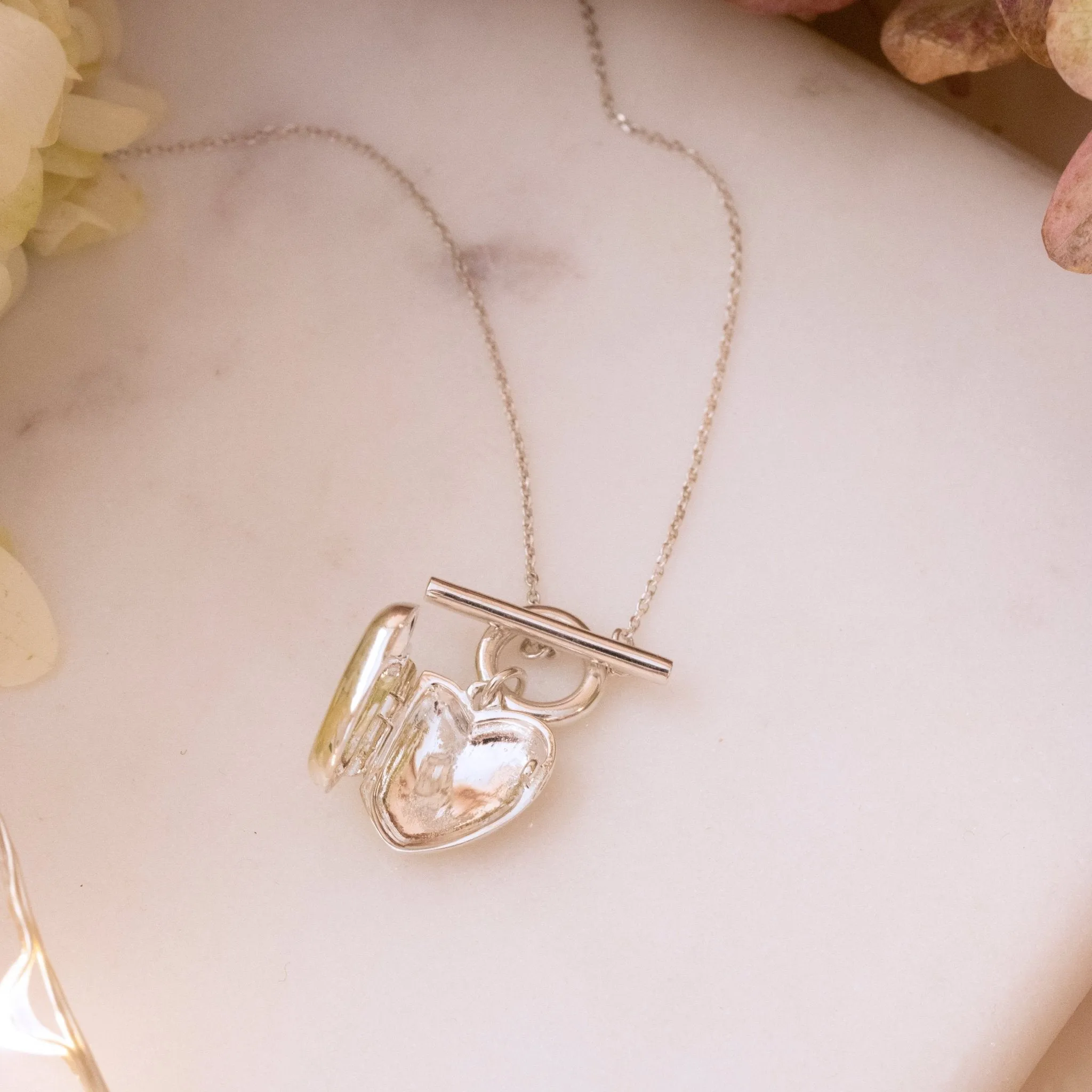 FRAICHE MINI SWEETHEART LOCKET NECKLACE - SILVER