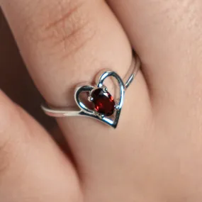Garnet .925 Sterling Silver Ring