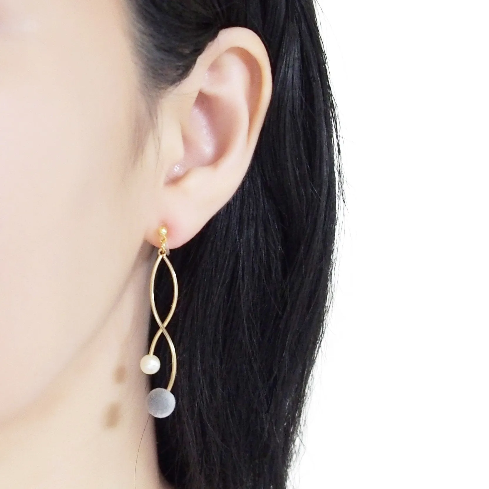 Gray velvet balls and white pearl invisible clip on earrings