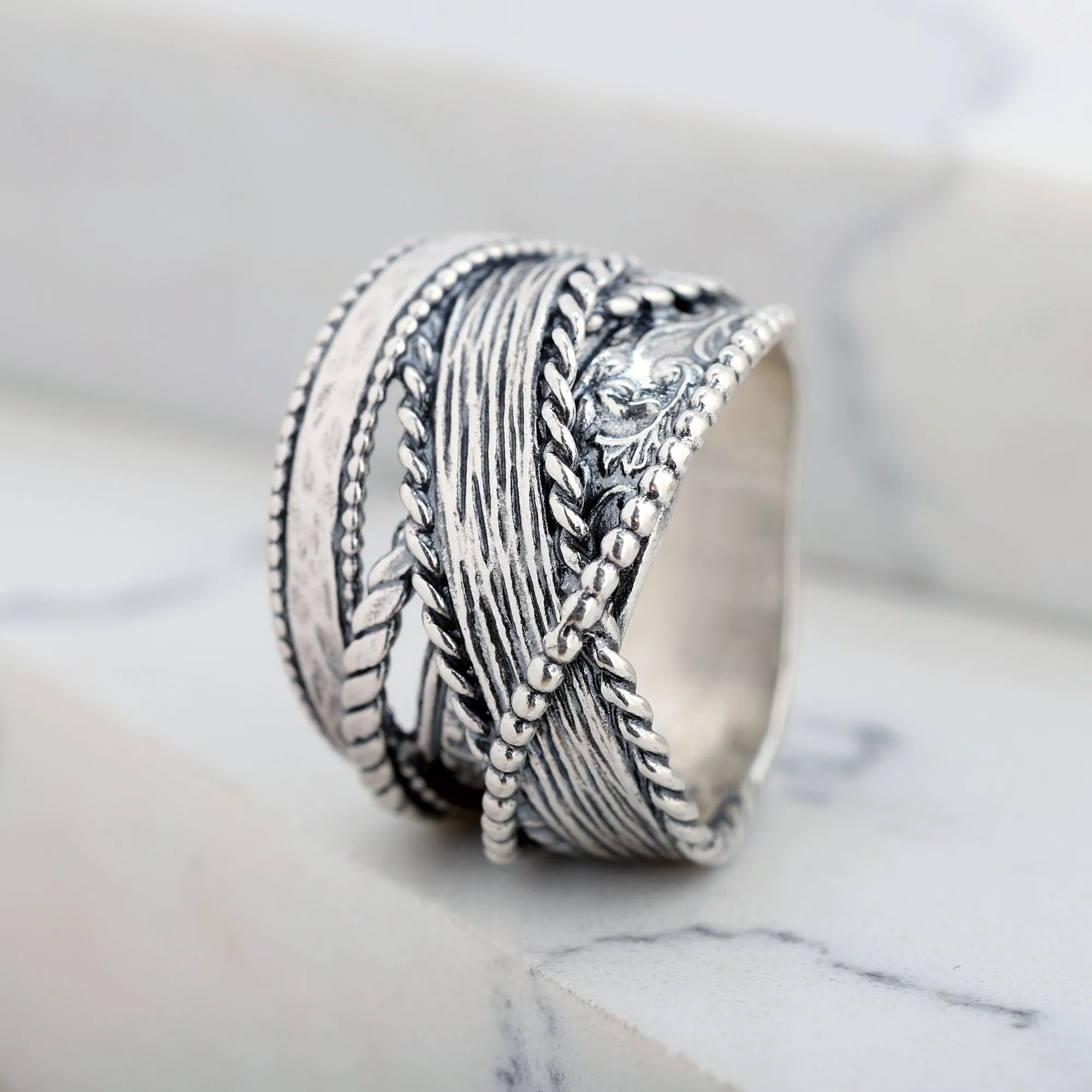 Multi-Textured Highway Ring