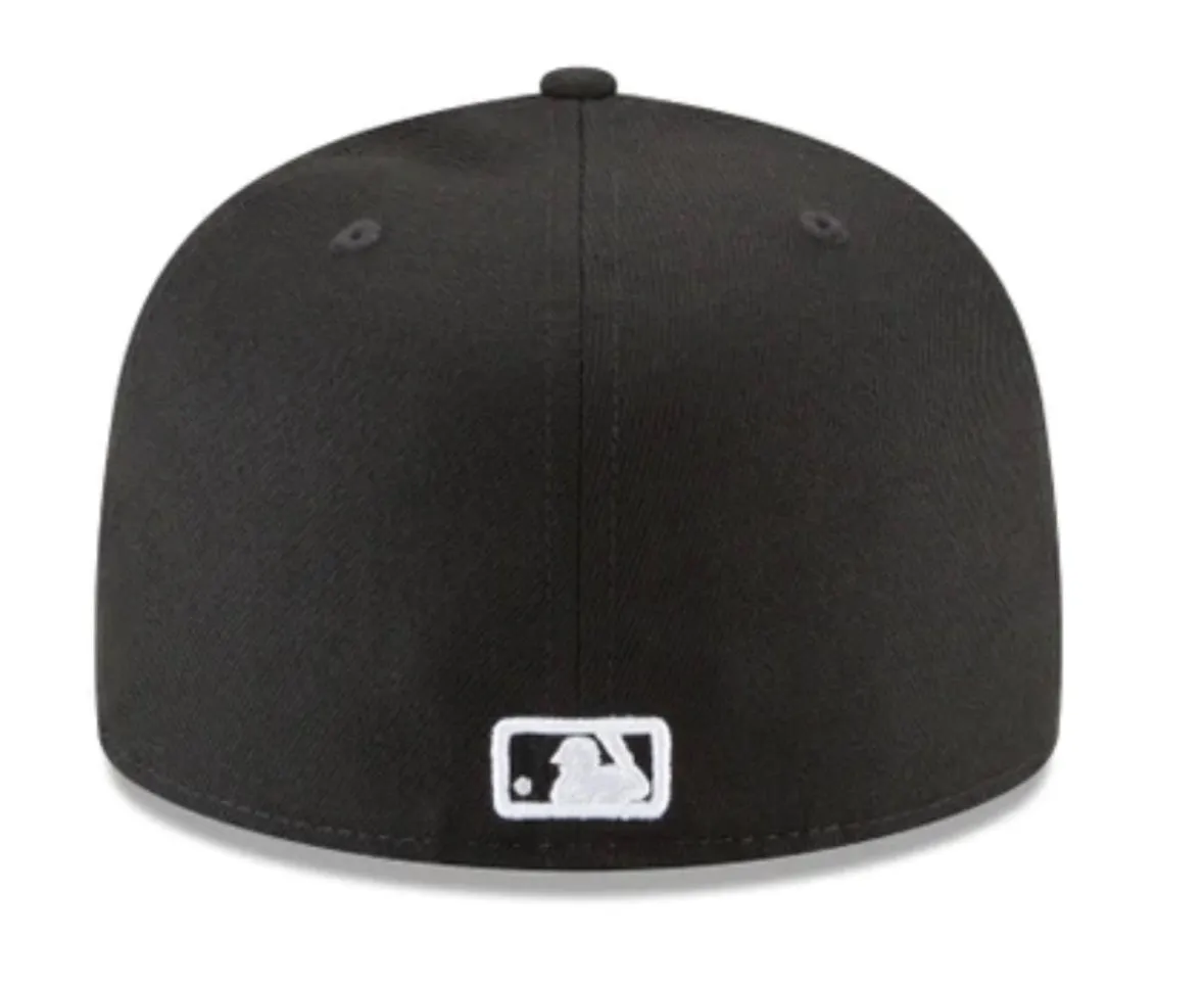 New Era Chicago White Sox Basic Black and White 59fifty Fitted Cap