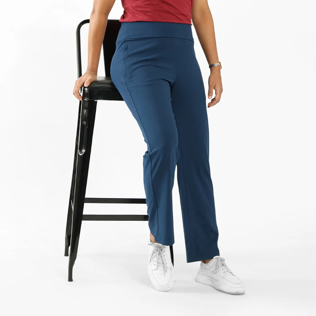 On-The-Go Straight Pants - Classic