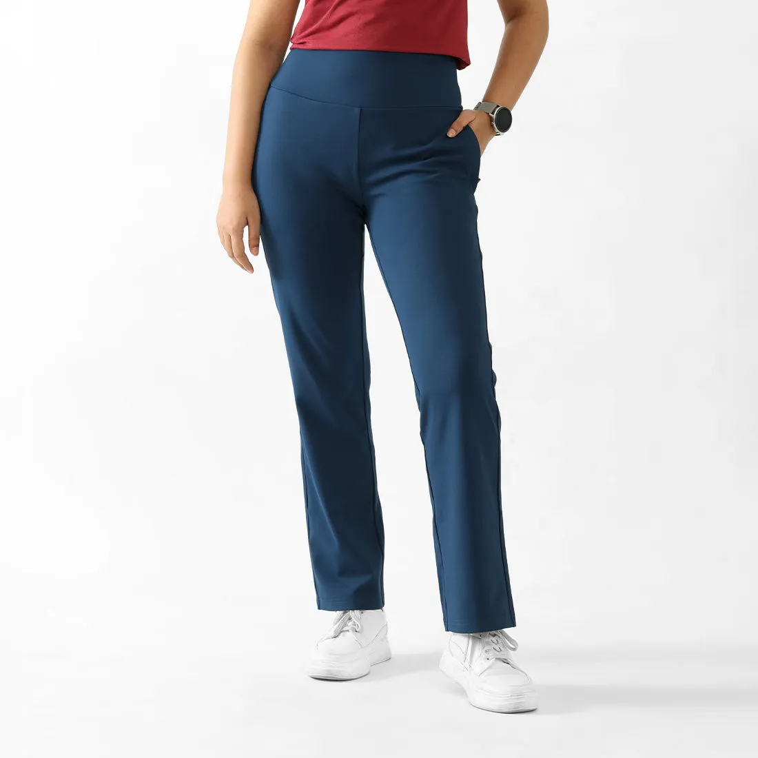On-The-Go Straight Pants - Classic