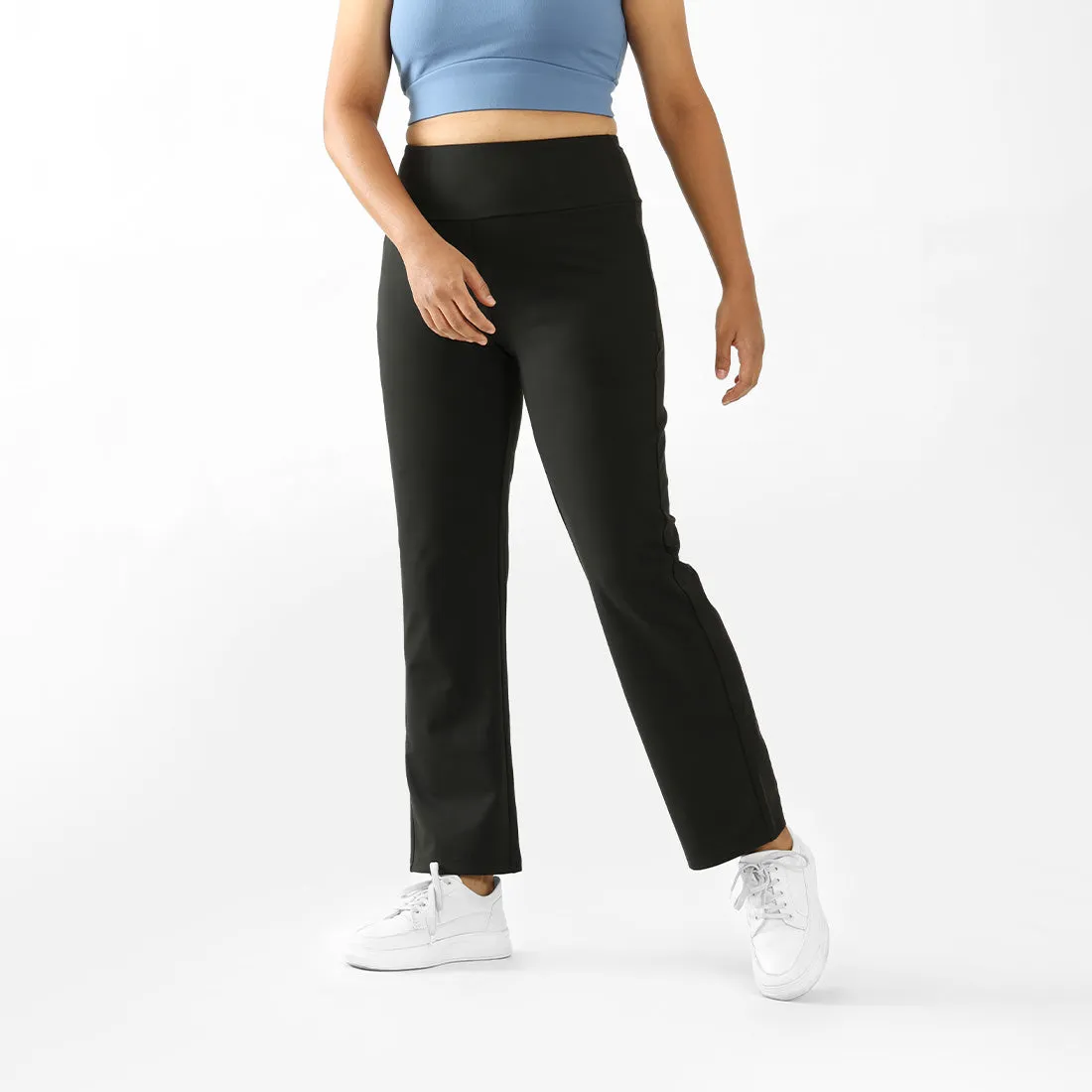 On-The-Go Straight Pants - Classic