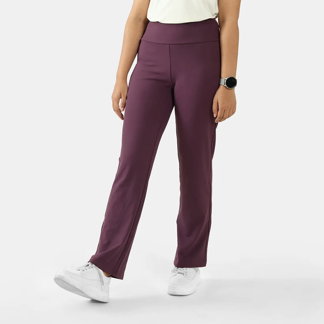 On-The-Go Straight Pants - Classic