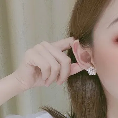 Round White Pearl Invisible Clip On Earrings