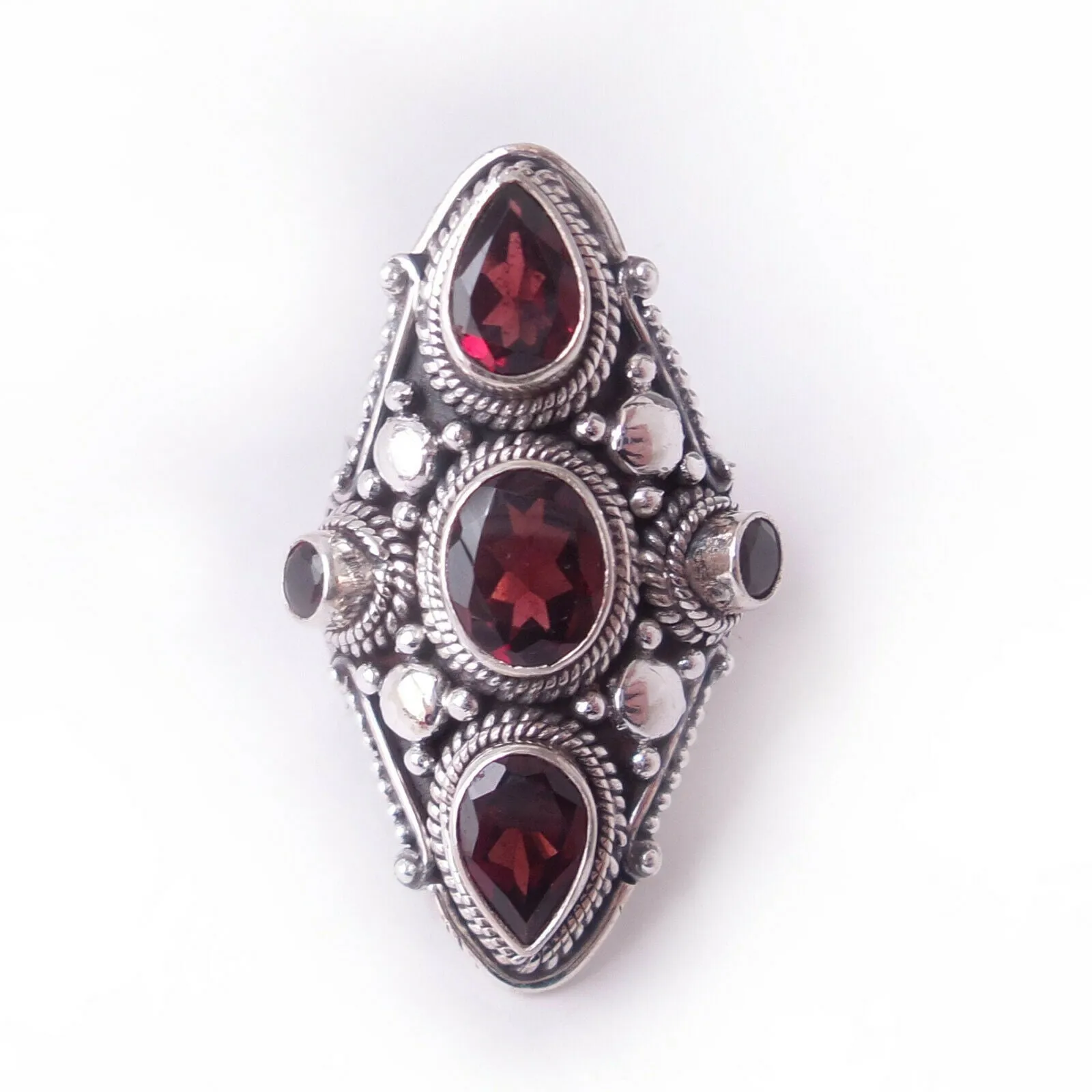 Size 8 Garnet 925 Solid Sterling Silver Ring