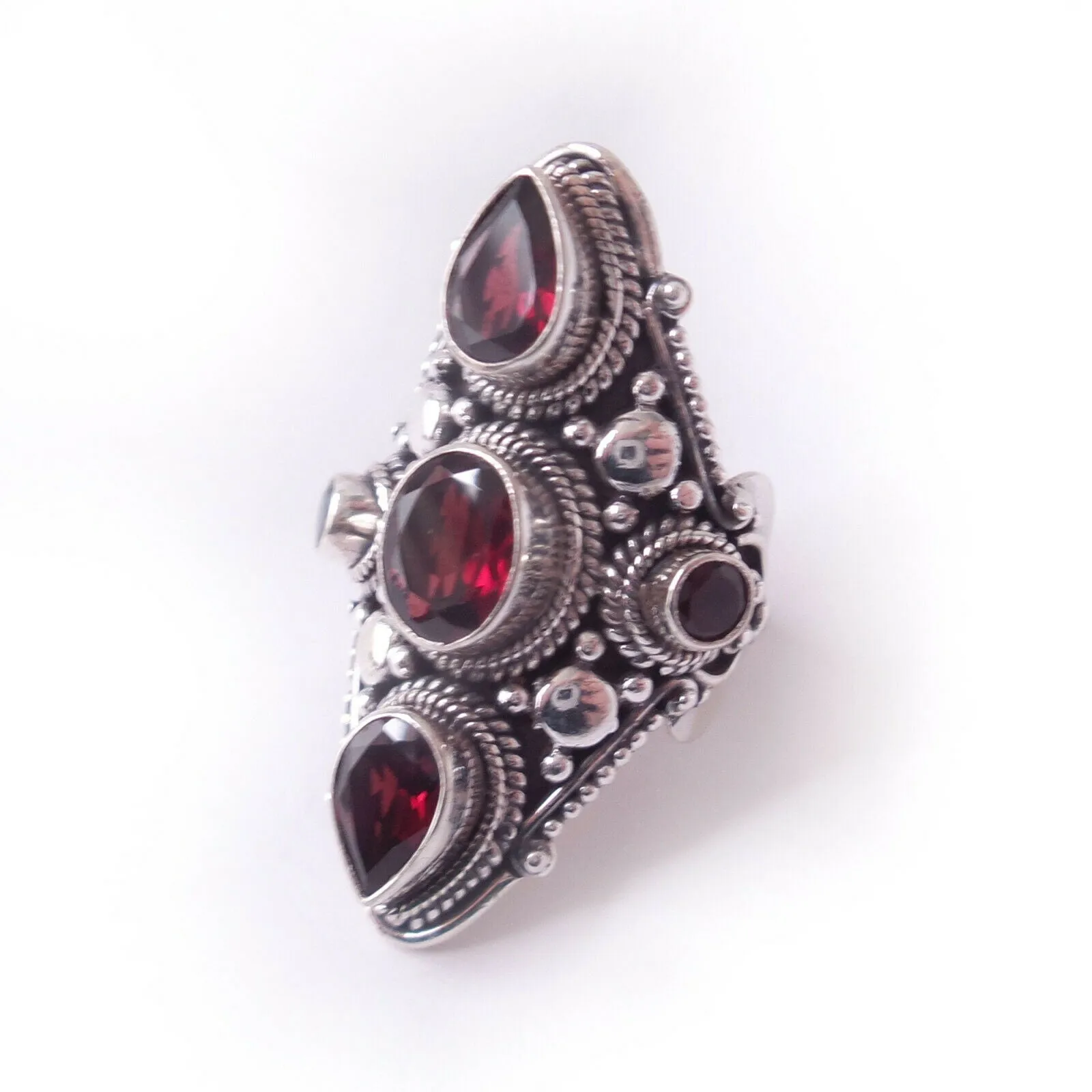 Size 8 Garnet 925 Solid Sterling Silver Ring
