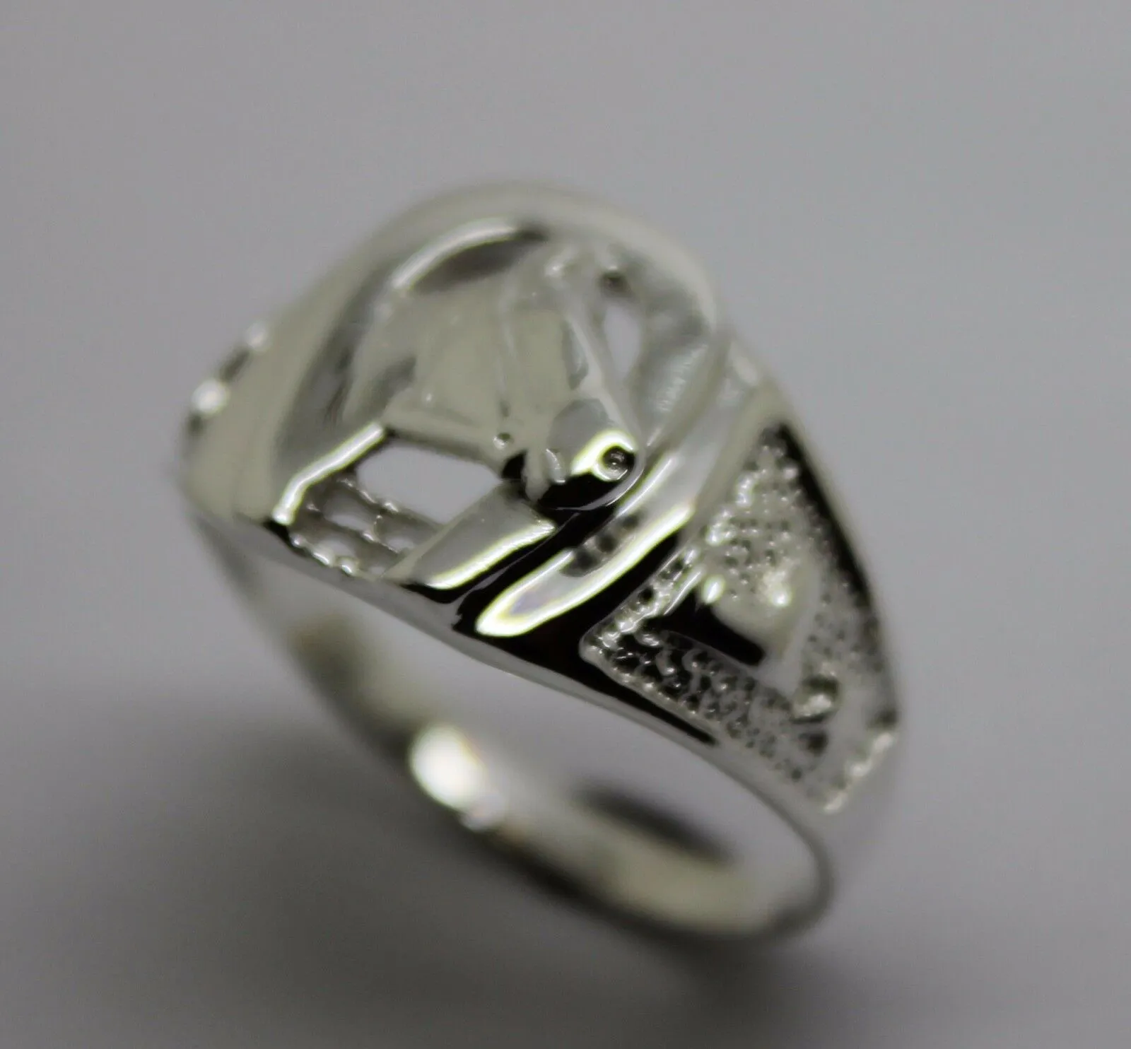Size W  Kaedesigns, New Genuine Sterling Silver Large Horse Shoe Ring 390