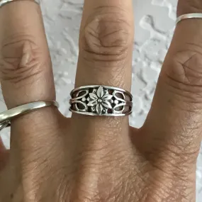 Sterling Silver Flower Ring with Swirls, Boho Ring, Silver Ring, Swirly Ring