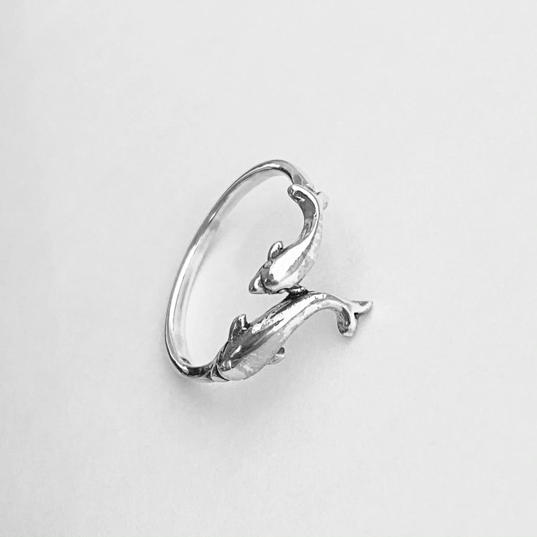 Sterling Silver Mama and Baby Dolphins Ring, Silver Ring, Dolphin Ring, Ocean Rings