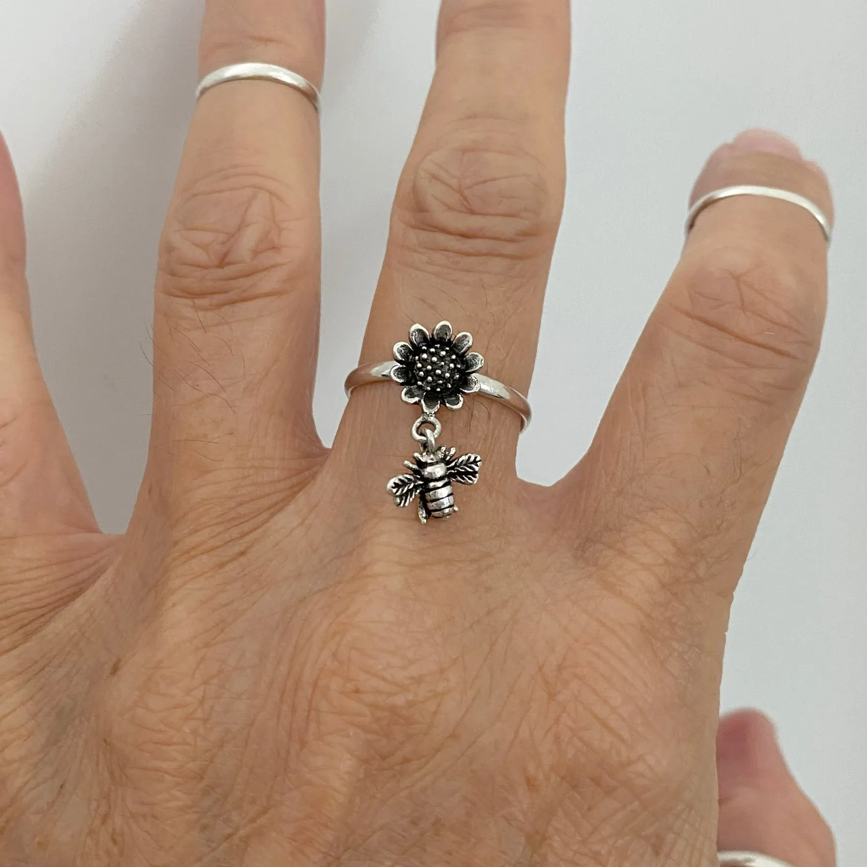 Sterling Silver Sunflower and Dangling Bumblebee Ring, Sunflower Ring, Silver Ring, Flower Ring