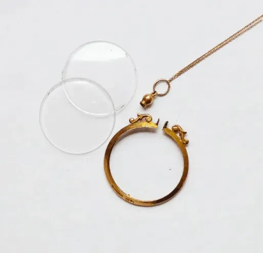 Vintage 1980's 9ct Rose Gold Glass Locket Pendant Necklace
