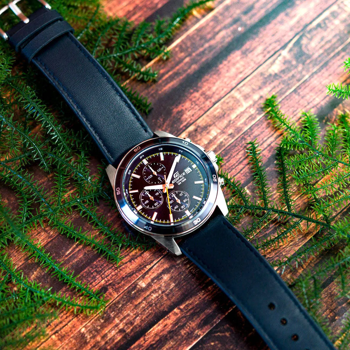WW2029 Casio Edifice Chronograph Stainless Steel Leather Belt Watch EFR-526L-2CVUDF